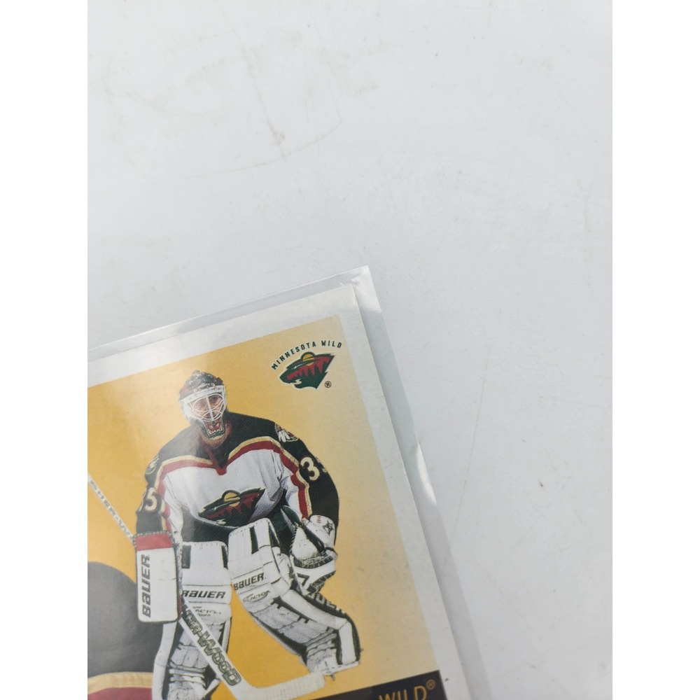 2002-03 Upper Deck Vintage Manny Fernandez #T29 Minnesota Wild Goalie NHL Card - Picture 4 of 6